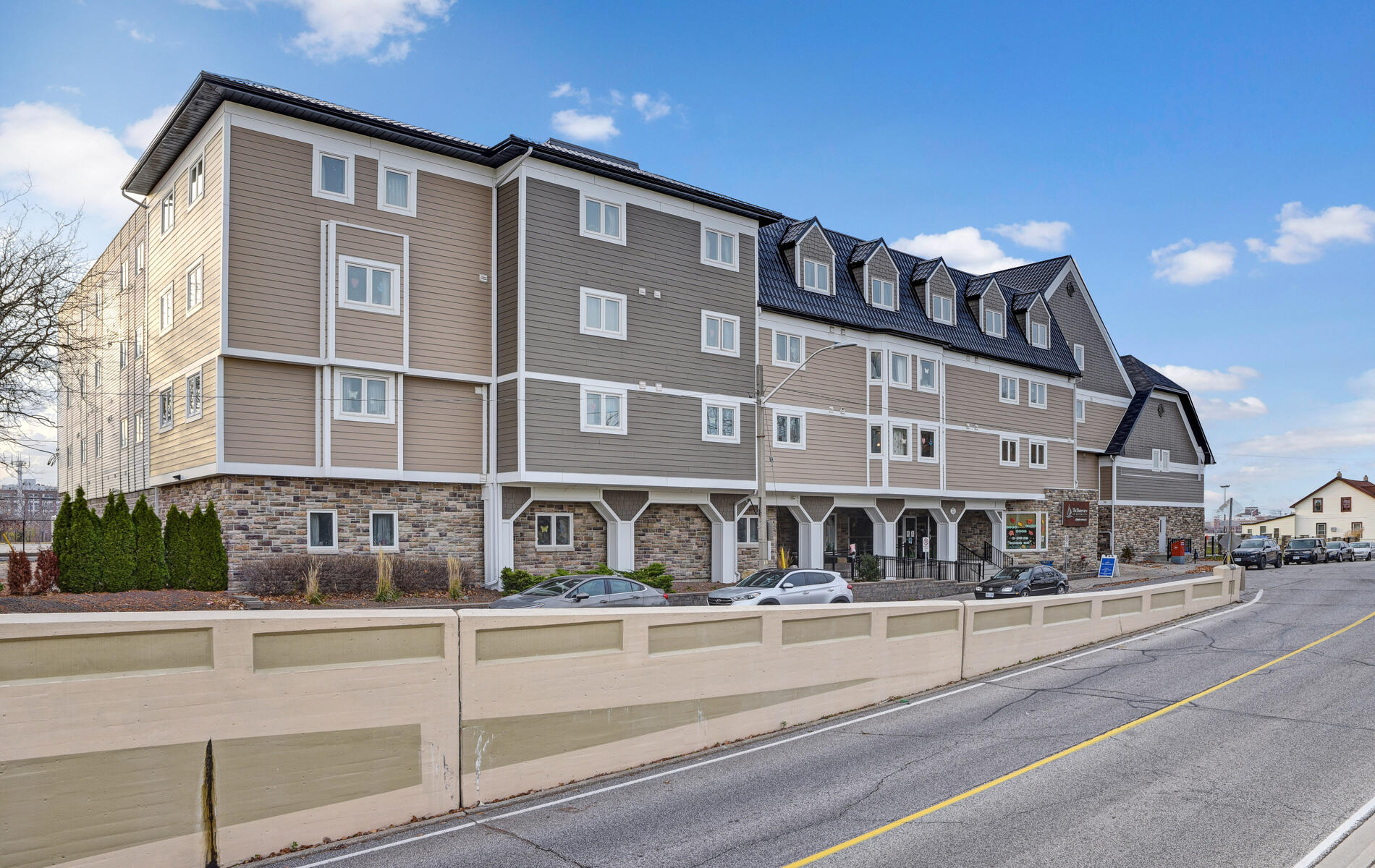 The Shoreview at Riverside