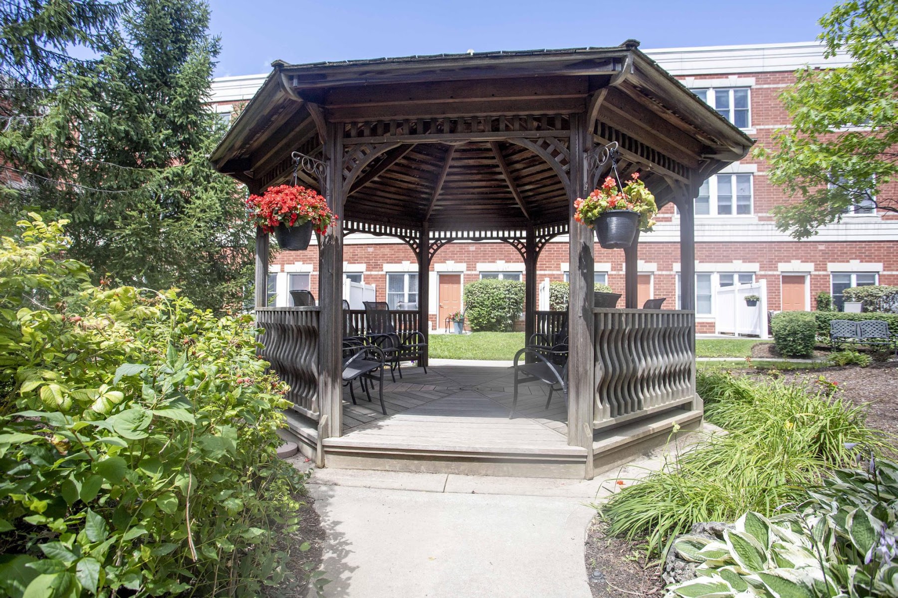 Chartwell Richmond Woods Retirement Community