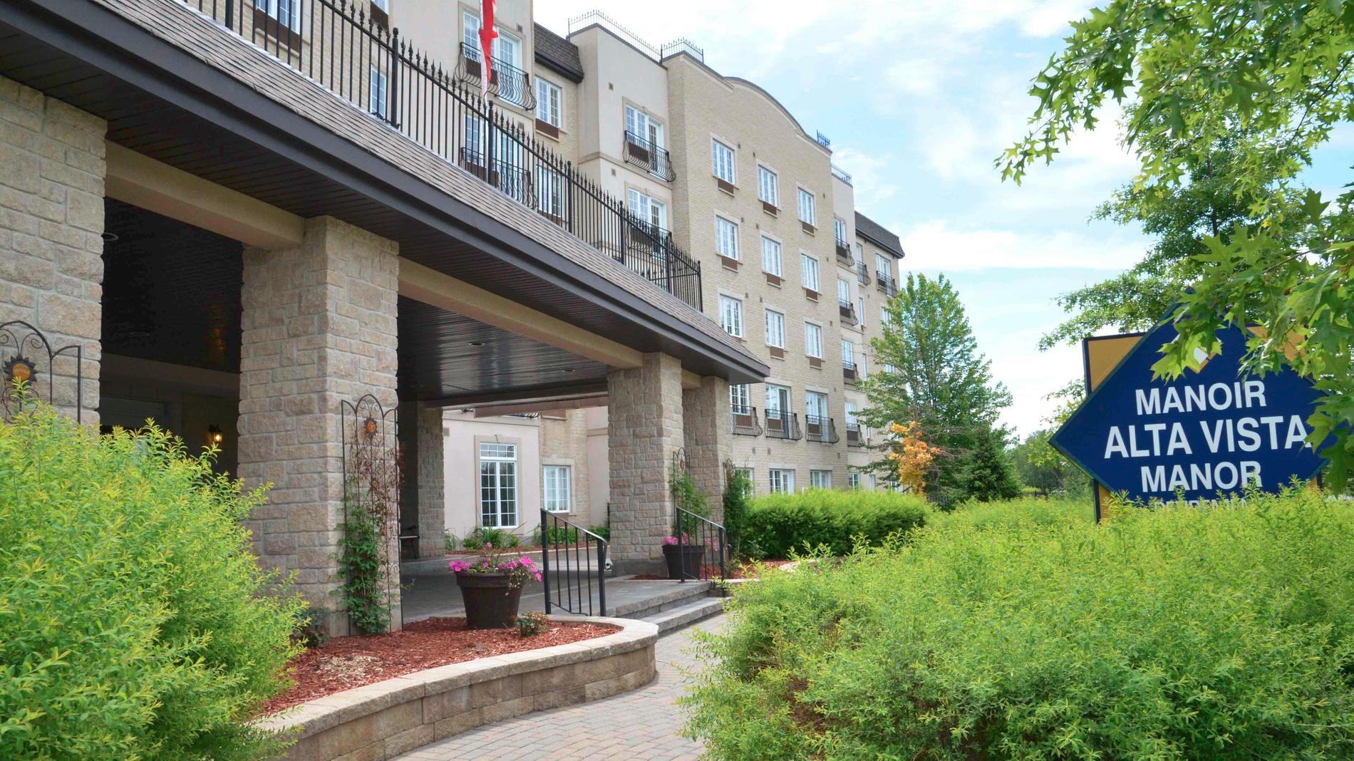 Alta Vista Manor