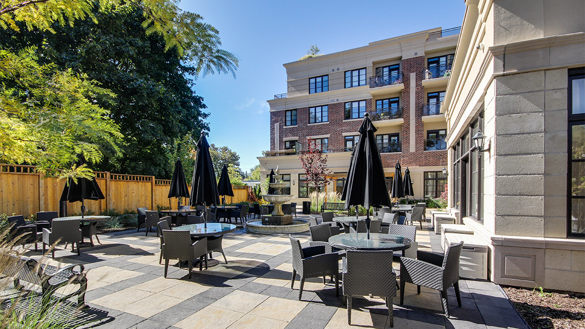 Chartwell Oak Ridges Retirement Community