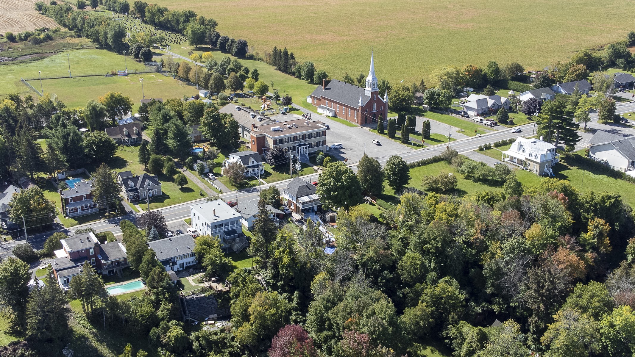 Manoir Carillon Manor