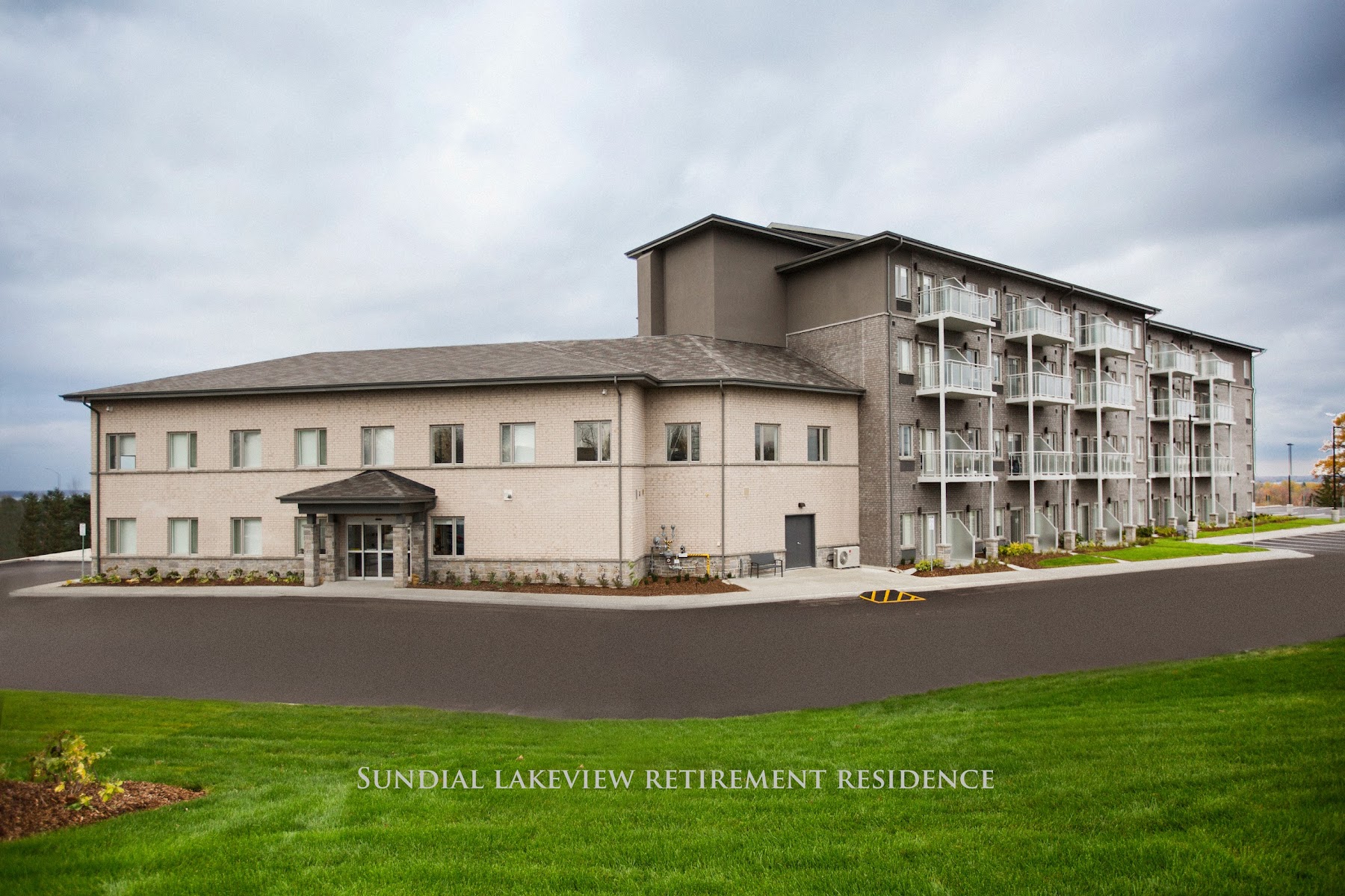Sundial Lakeview Retirement Residence