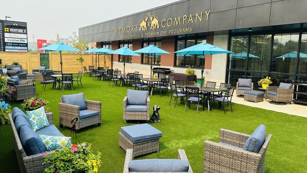 Memory & Company Oakville Club
