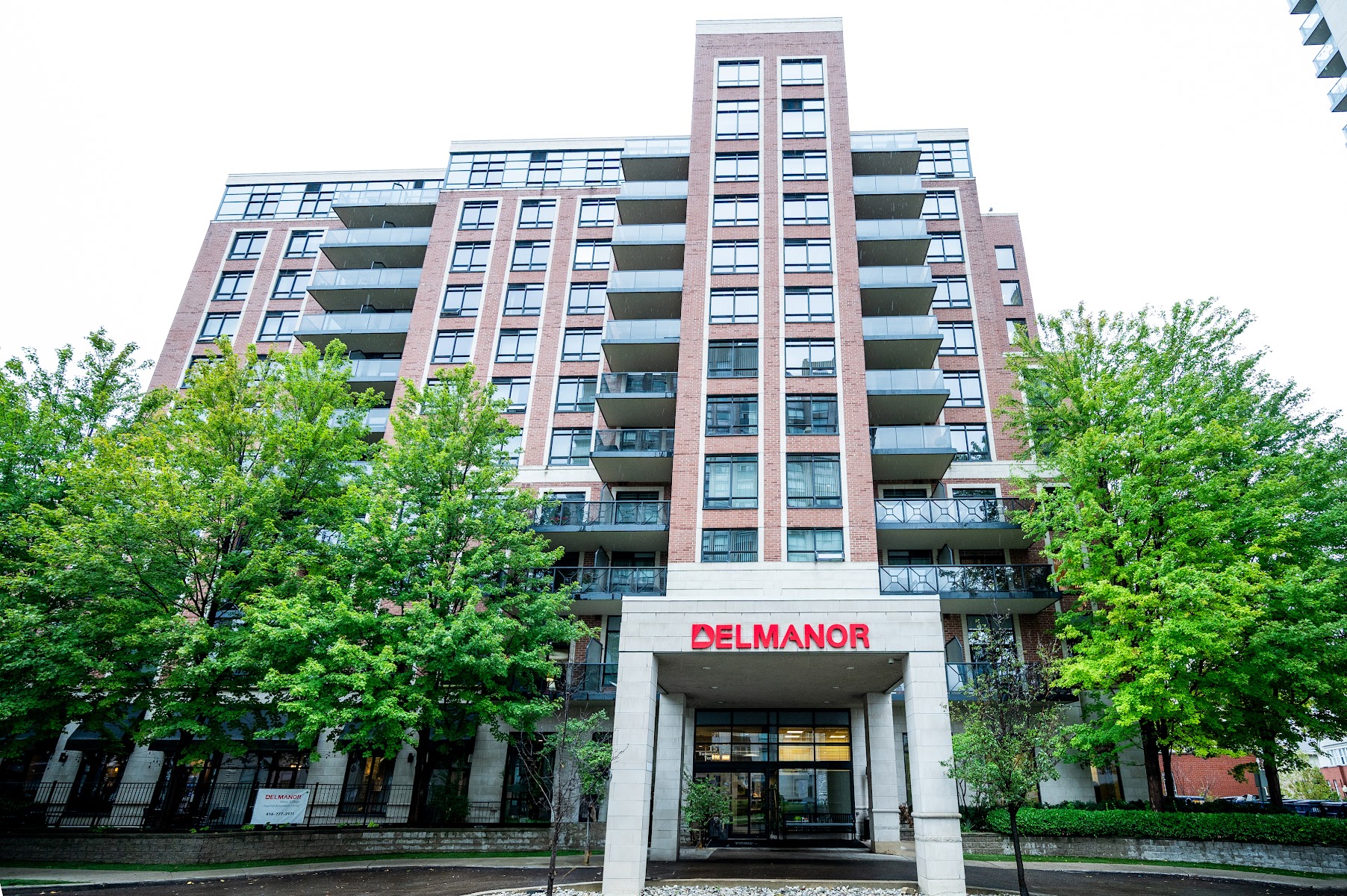 Delmanor West Village