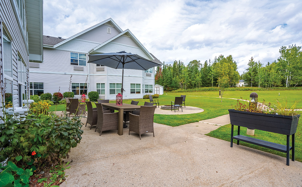 Chartwell Glacier Ridge Retirement Residence