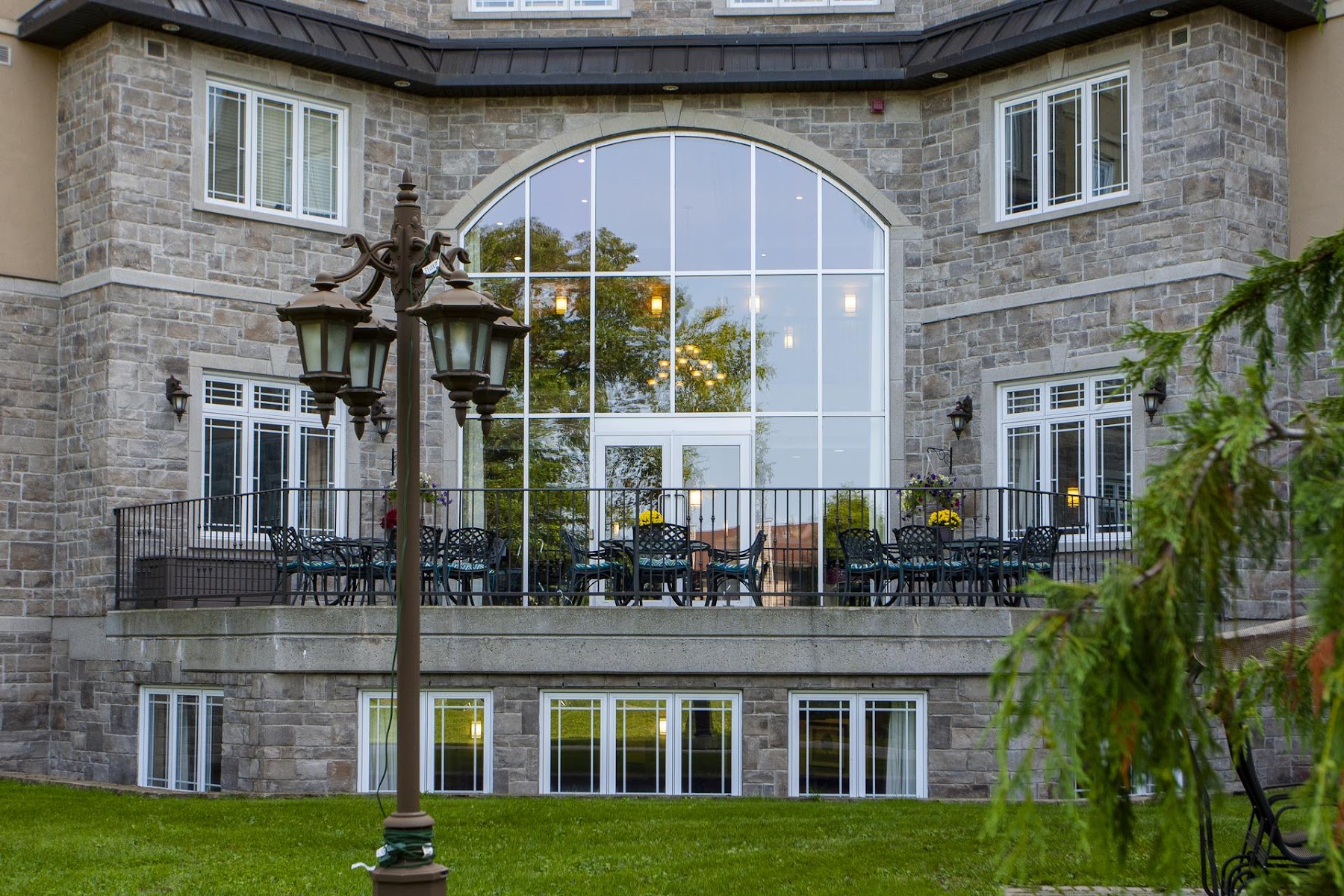 Valley Stream Manor